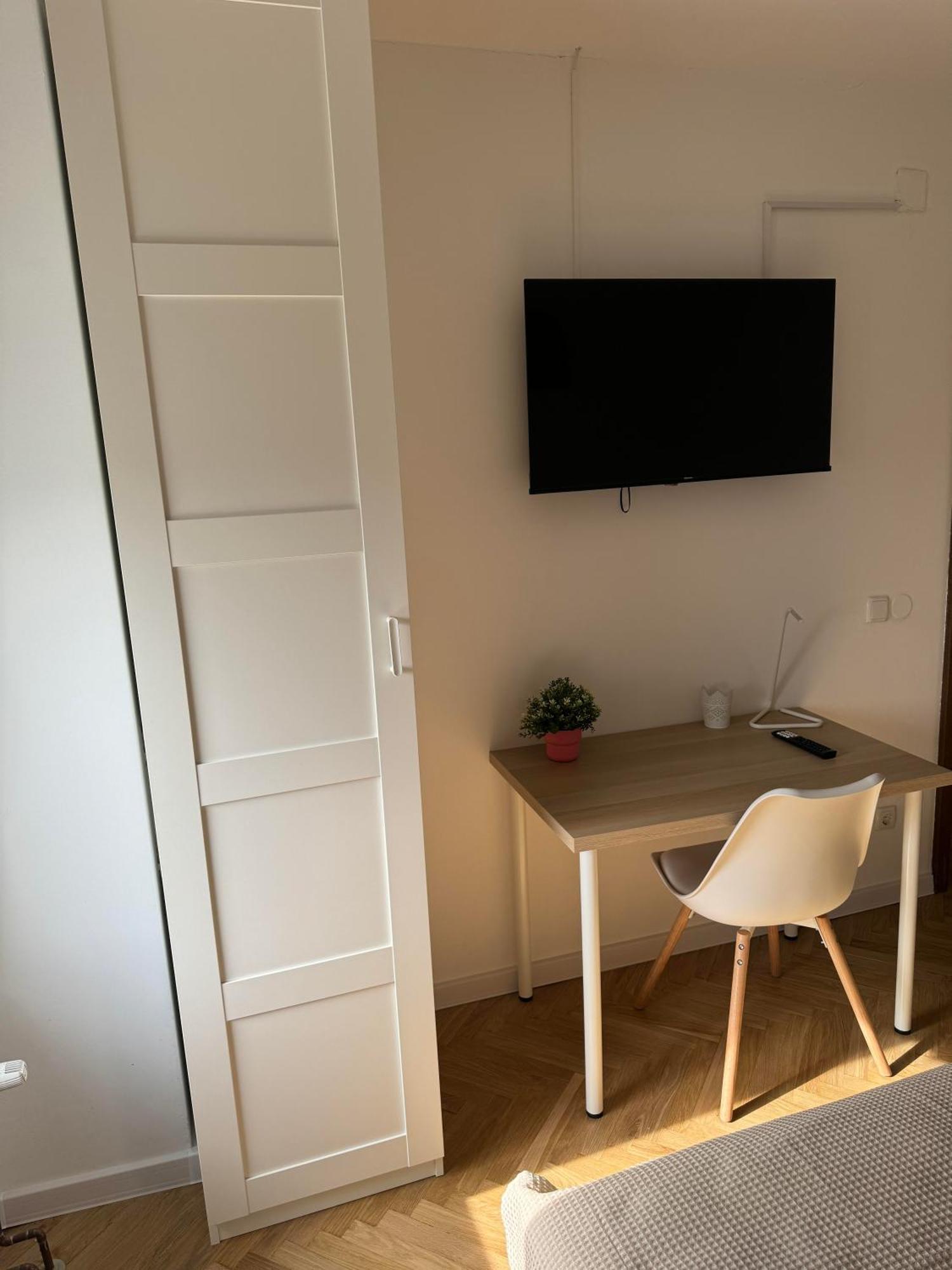 Apartman Tony Deluxe Near Zagreb Airport 大戈里察 外观 照片